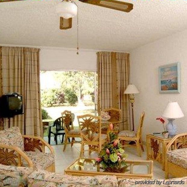 Апартаменти Plum Tree Club Крайст-Черч Номер фото